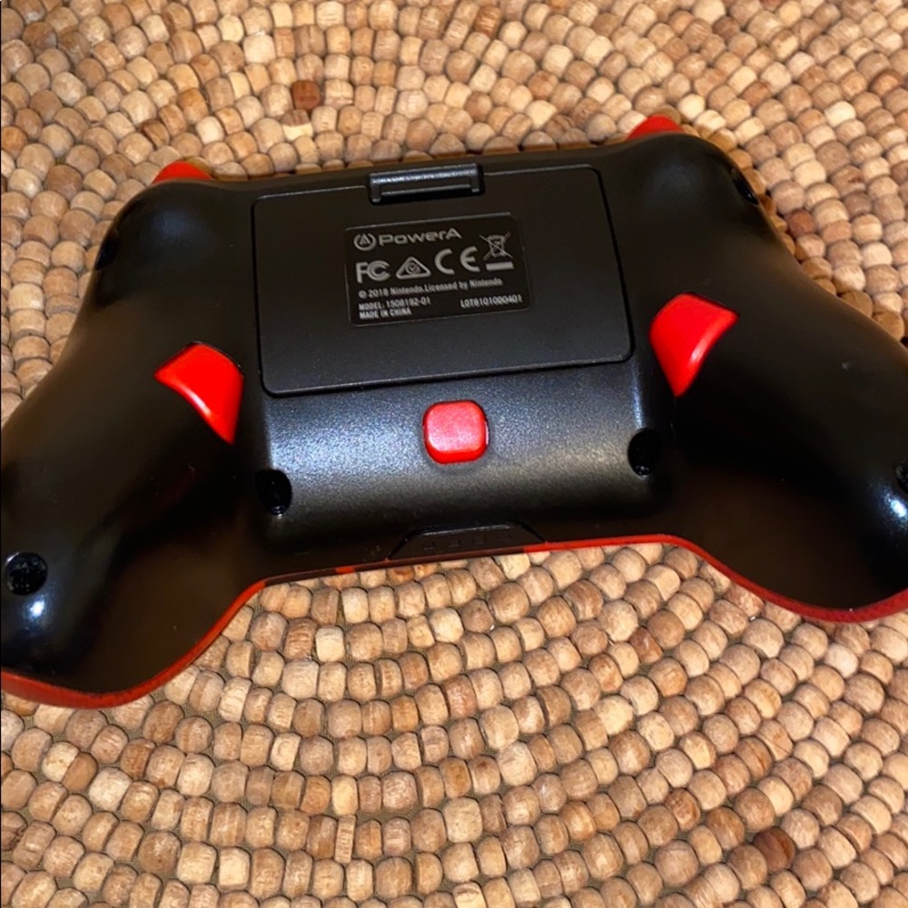 Nintendo switch controller - Picture 2 of 2